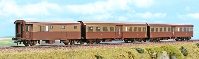 Set of 3 additional cars for Regional push-pull train (Set 2)<br /><a href='images/pictures/ACME/AC70046.jpg' target='_blank'>Full size image</a>
